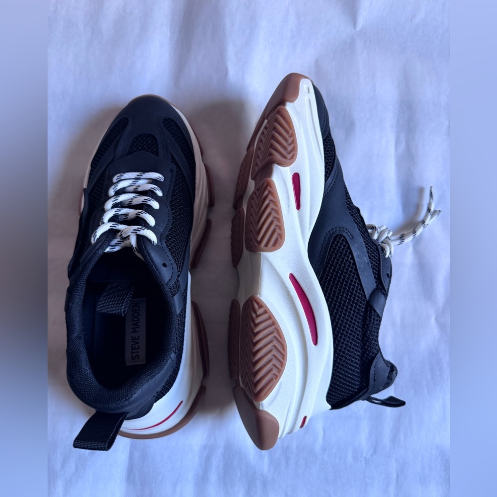 Steve Madden Black and White Sneakers with red Detail